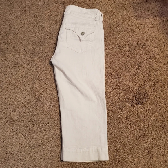Kut from the Kloth Women's White Jean Capris 4 - Picture 3 of 10